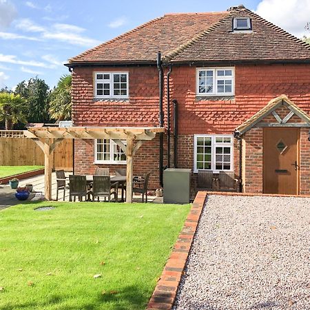 Well Cottage Itchingfield Esterno foto