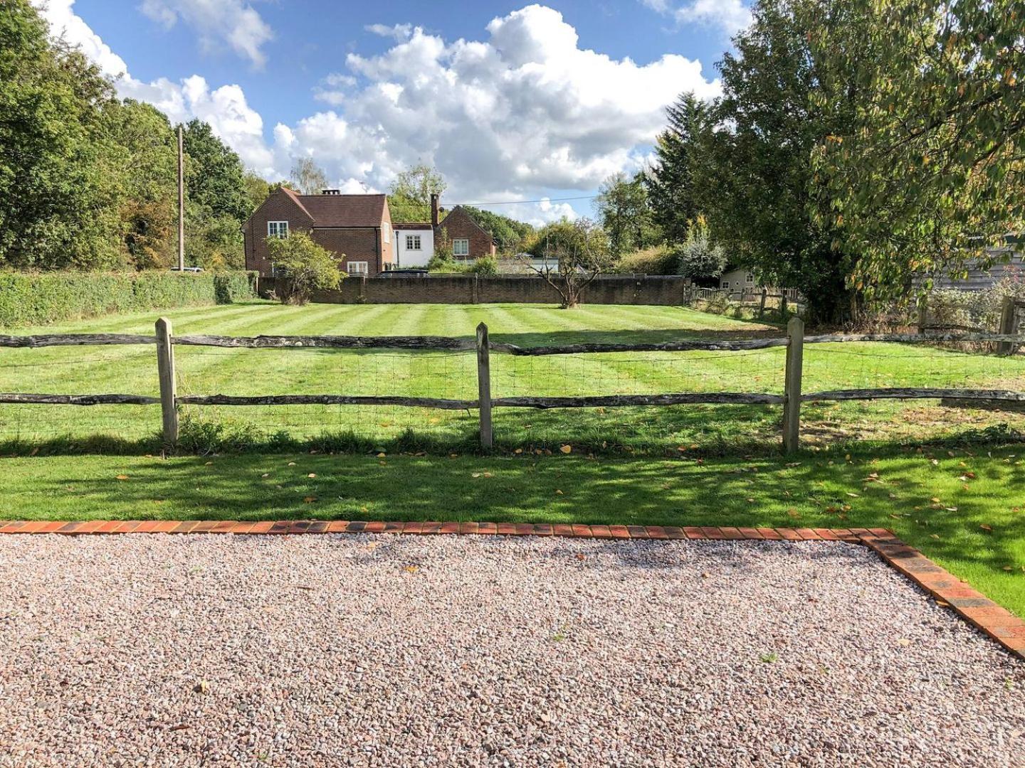 Well Cottage Itchingfield Esterno foto